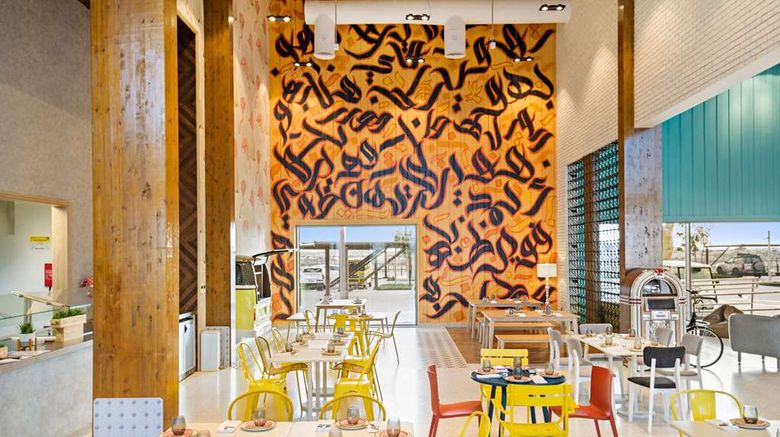 <b>Fuwairit Kite Beach, Tapestry Collection Restaurant</b>. Images powered by <a href="https://iceportal.shijigroup.com/" title="IcePortal" target="_blank">IcePortal</a>.