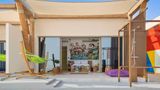<b>Fuwairit Kite Beach, Tapestry Collection Room</b>. Images powered by <a href="https://iceportal.shijigroup.com/" title="IcePortal" target="_blank">IcePortal</a>.