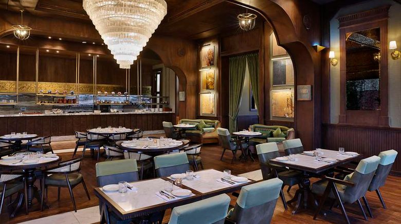 <b>Katara Hills Doha, LXR Hotels & Resorts Restaurant</b>. Images powered by <a href="https://iceportal.shijigroup.com/" title="IcePortal" target="_blank">IcePortal</a>.