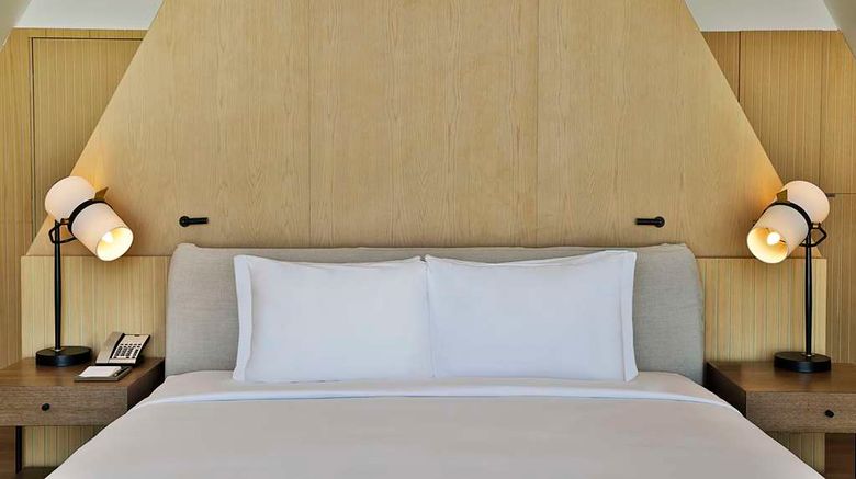 <b>Katara Hills Doha, LXR Hotels & Resorts Room</b>. Images powered by <a href="https://iceportal.shijigroup.com/" title="IcePortal" target="_blank">IcePortal</a>.