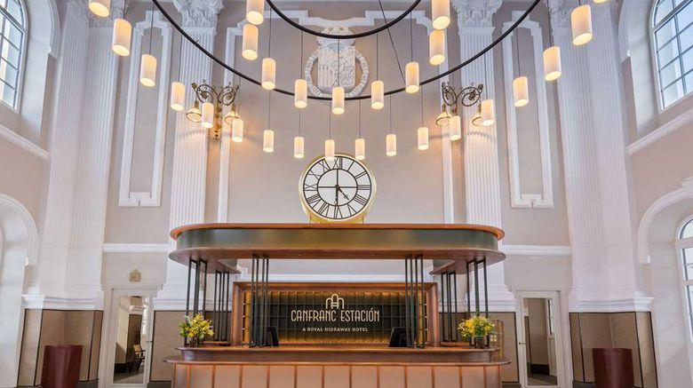 <b>Canfranc Estacion,a Royal Hideaway Hotel Lobby</b>. Images powered by <a href="https://iceportal.shijigroup.com/" title="IcePortal" target="_blank">IcePortal</a>.