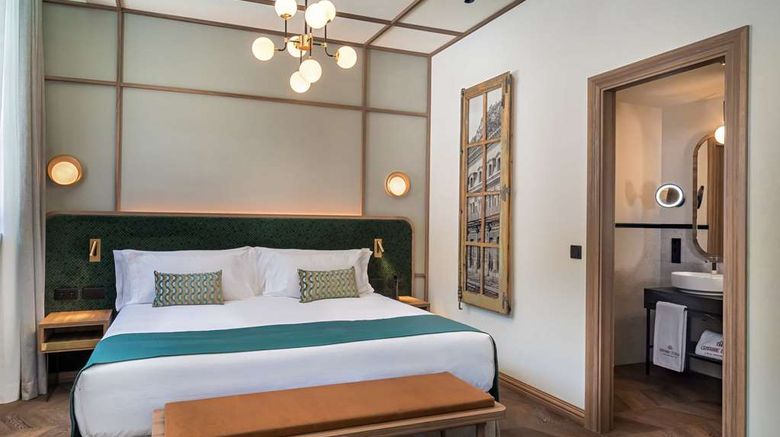 <b>Canfranc Estacion,a Royal Hideaway Hotel Suite</b>. Images powered by <a href="https://iceportal.shijigroup.com/" title="IcePortal" target="_blank">IcePortal</a>.