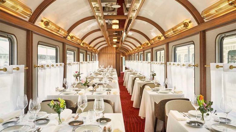 <b>Canfranc Estacion,a Royal Hideaway Hotel Restaurant</b>. Images powered by <a href="https://iceportal.shijigroup.com/" title="IcePortal" target="_blank">IcePortal</a>.