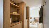 <b>Oxford House Suite</b>. Images powered by <a href="https://iceportal.shijigroup.com/" title="IcePortal" target="_blank">IcePortal</a>.