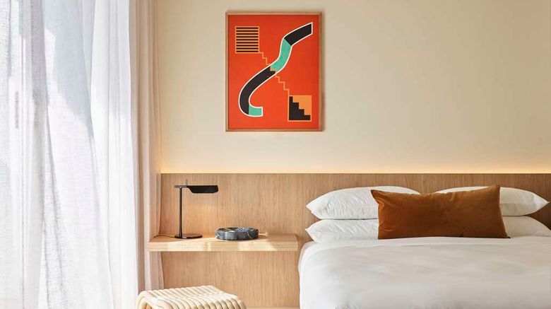 <b>Oxford House Room</b>. Images powered by <a href="https://iceportal.shijigroup.com/" title="IcePortal" target="_blank">IcePortal</a>.