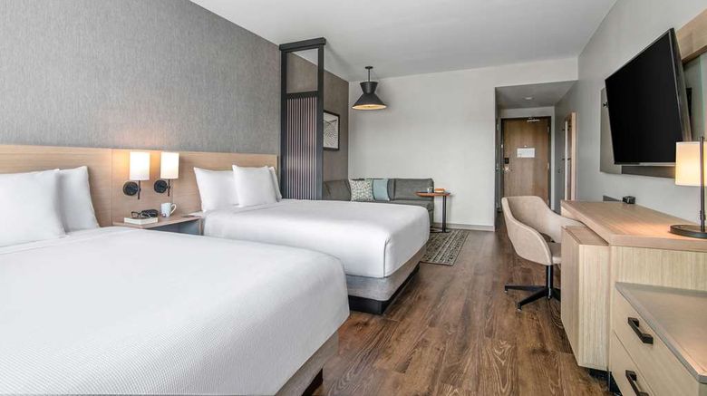<b>Hyatt Place Newark Silicon Valley Room</b>. Images powered by <a href="https://iceportal.shijigroup.com/" title="IcePortal" target="_blank">IcePortal</a>.