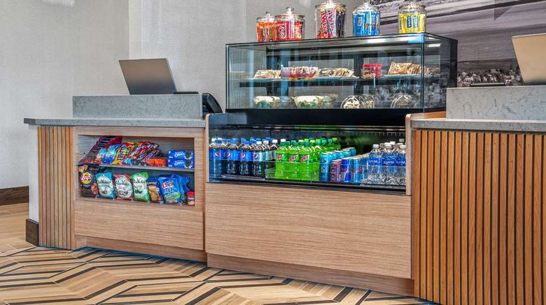 <b>Hyatt Place Newark Silicon Valley Lobby</b>. Images powered by <a href="https://iceportal.shijigroup.com/" title="IcePortal" target="_blank">IcePortal</a>.