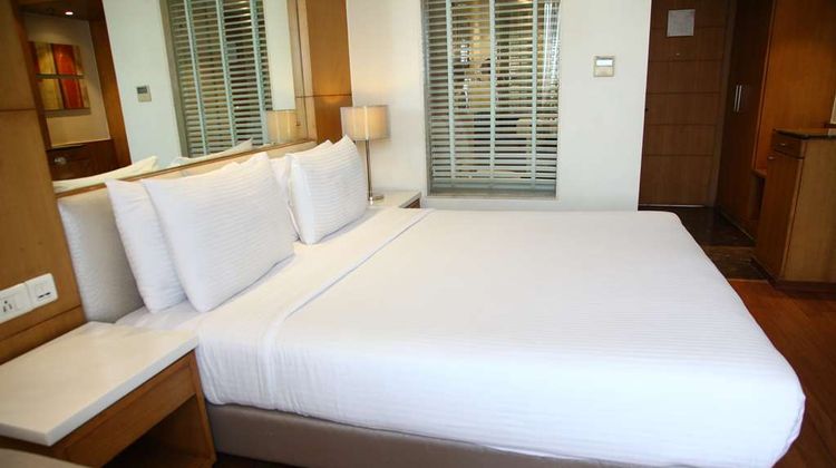The Place Gurugram, Radisson Individuals Room