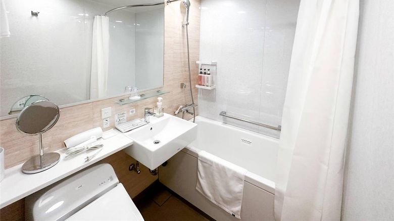 <b>Comfort Hotel Yokkaichi Room</b>. Images powered by <a href="https://iceportal.shijigroup.com/" title="IcePortal" target="_blank">IcePortal</a>.
