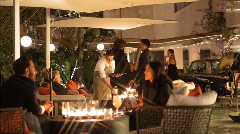 <b>Mondrian Mexico City Condesa Restaurant</b>. Images powered by <a href="https://iceportal.shijigroup.com/" title="IcePortal" target="_blank">IcePortal</a>.