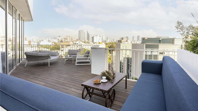 <b>Mondrian Mexico City Condesa Suite</b>. Images powered by <a href="https://iceportal.shijigroup.com/" title="IcePortal" target="_blank">IcePortal</a>.
