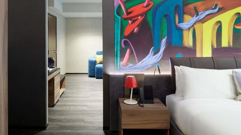 <b>Mondrian Mexico City Condesa Room</b>. Images powered by <a href="https://iceportal.shijigroup.com/" title="IcePortal" target="_blank">IcePortal</a>.