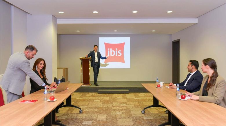 <b>Adagio Doha Meeting</b>. Images powered by <a href="https://iceportal.shijigroup.com/" title="IcePortal" target="_blank">IcePortal</a>.