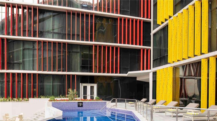 Ibis Doha Pool