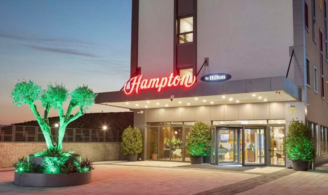Hampton by Hilton Istanbul Arnavutkoy Exterior