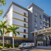 DoubleTree by Hilton Bradenton Airport