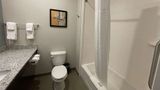 Hawthorn Suites by Wyndham Sulphur Room