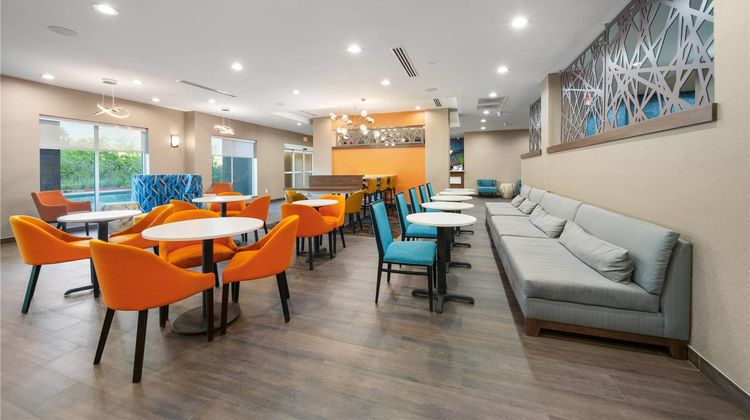 Hawthorn Suites by Wyndham Sulphur Restaurant