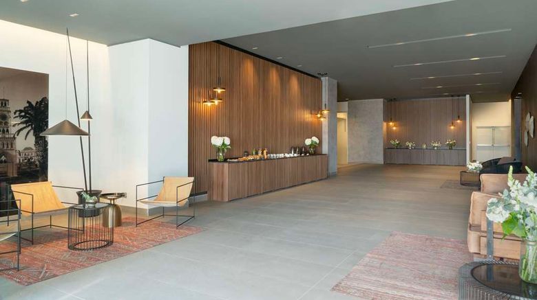 <b>NH Iquique Pacifico Lobby</b>. Images powered by <a href="https://iceportal.shijigroup.com/" title="IcePortal" target="_blank">IcePortal</a>.