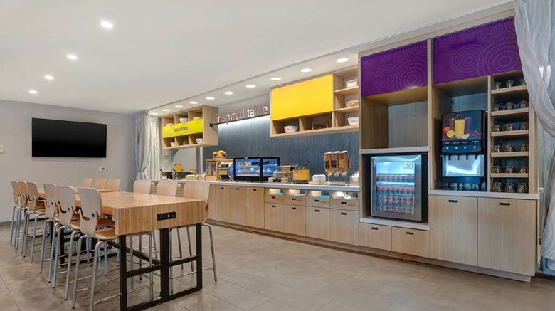 <b>Home2 Suites by Hilton I-215 Curve Restaurant</b>. Images powered by <a href="https://iceportal.shijigroup.com/" title="IcePortal" target="_blank">IcePortal</a>.