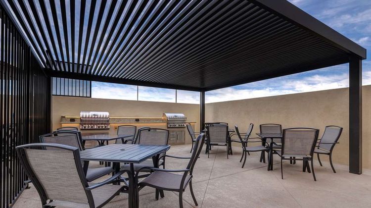 Home2 Suites by Hilton I-215 Curve Exterior