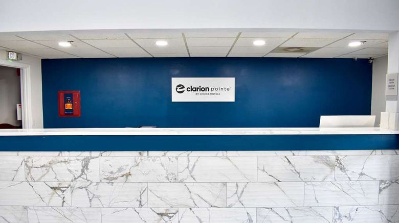 <b>Clarion Pointe Vidalia - Lyons West Lobby</b>. Images powered by <a href="https://iceportal.shijigroup.com/" title="IcePortal" target="_blank">IcePortal</a>.