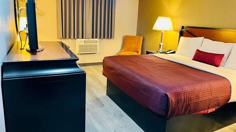 <b>Super 8 by Wyndham Benton Harbor Room</b>. Images powered by <a href="https://iceportal.shijigroup.com/" title="IcePortal" target="_blank">IcePortal</a>.