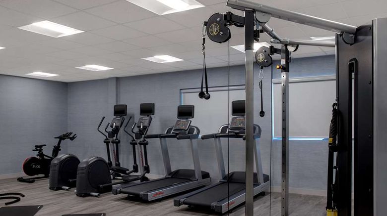 <b>Hampton Inn by Hilton Winnipeg Downtown Health</b>. Images powered by <a href="https://iceportal.shijigroup.com/" title="IcePortal" target="_blank">IcePortal</a>.