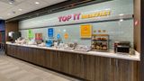Tru by Hilton Smithfield I-95 Restaurant