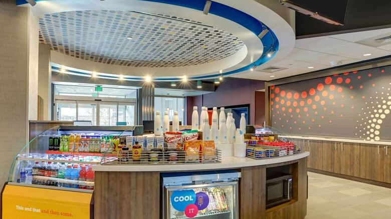 <b>Tru by Hilton Smithfield I-95 Restaurant</b>. Images powered by <a href="https://iceportal.shijigroup.com/" title="IcePortal" target="_blank">IcePortal</a>.