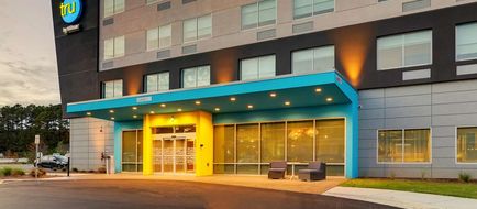 Tru by Hilton Smithfield I-95 Exterior
