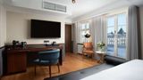 Iceland Parliament Hotel, Curio Hilton Room
