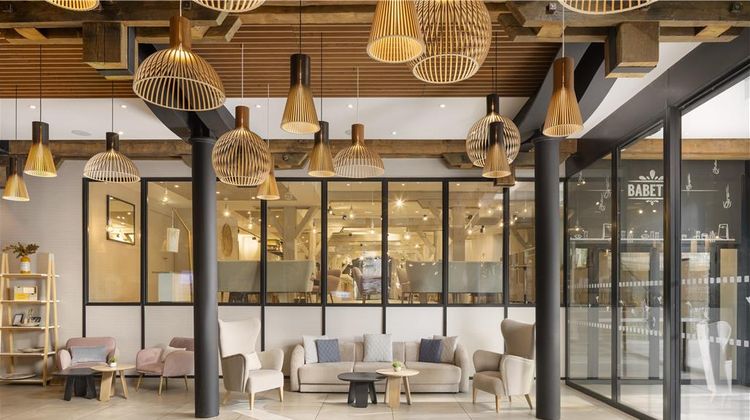 Hilton Garden Inn Paris La Villette Lobby