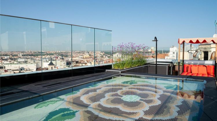 Hotel Montera Madrid, Curio Collection Pool