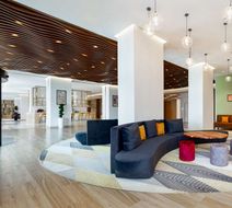 Hilton Garden Inn Samarkand Lobby