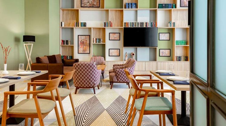 Hilton Garden Inn Samarkand Lobby