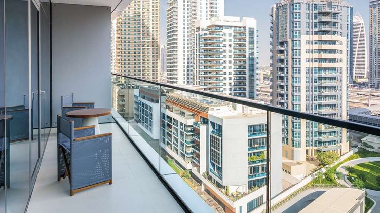 Marina View Hotel Suite