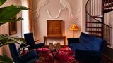 Siren Hotel Suite