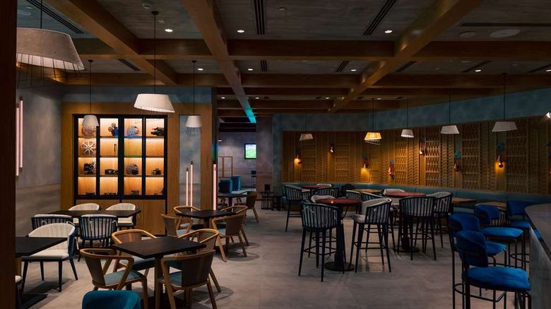 <b>Erth Aub Dhabi Restaurant</b>. Images powered by <a href="https://iceportal.shijigroup.com/" title="IcePortal" target="_blank">IcePortal</a>.