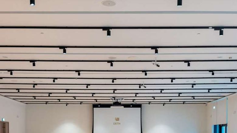 <b>Erth Aub Dhabi Meeting</b>. Images powered by <a href="https://iceportal.shijigroup.com/" title="IcePortal" target="_blank">IcePortal</a>.
