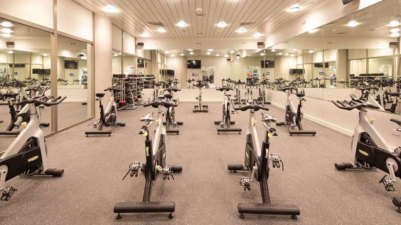 <b>Erth Aub Dhabi Health</b>. Images powered by <a href="https://iceportal.shijigroup.com/" title="IcePortal" target="_blank">IcePortal</a>.