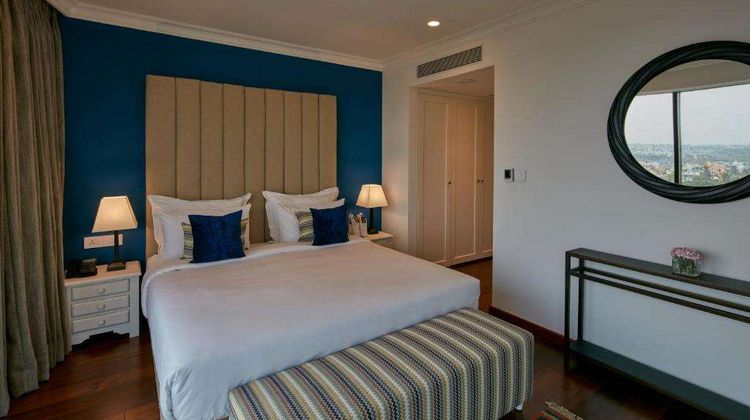 The Waverly - Hotel & Residences Suite
