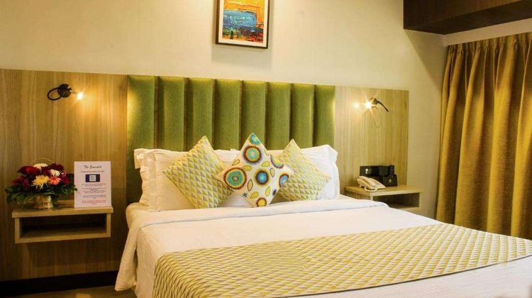 The Emerald - Hotel & Executive Apts Room