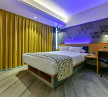 Hotel Indie Stays Room