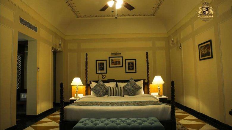 <b>Royal Quest Resorts Room</b>. Images powered by <a href="https://iceportal.shijigroup.com/" title="IcePortal" target="_blank">IcePortal</a>.