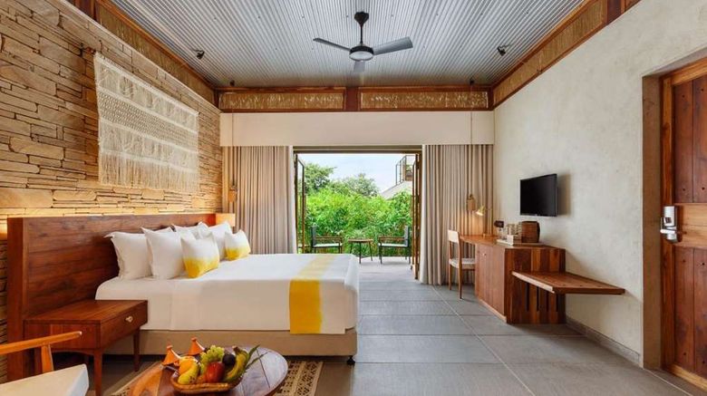 <b>Woods at Sasan Room</b>. Images powered by <a href="https://iceportal.shijigroup.com/" title="IcePortal" target="_blank">IcePortal</a>.
