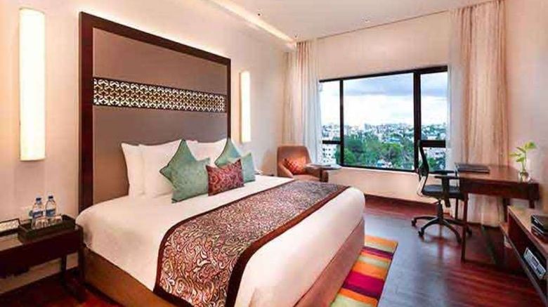 <b>GRT Grand Hotel Room</b>. Images powered by <a href="https://iceportal.shijigroup.com/" title="IcePortal" target="_blank">IcePortal</a>.