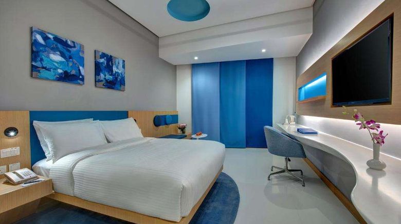 <b>Al Khoory Inn, Bur Dubai Room</b>. Images powered by <a href="https://iceportal.shijigroup.com/" title="IcePortal" target="_blank">IcePortal</a>.