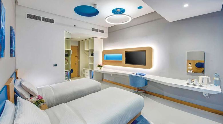 <b>Al Khoory Inn, Bur Dubai Room</b>. Images powered by <a href="https://iceportal.shijigroup.com/" title="IcePortal" target="_blank">IcePortal</a>.