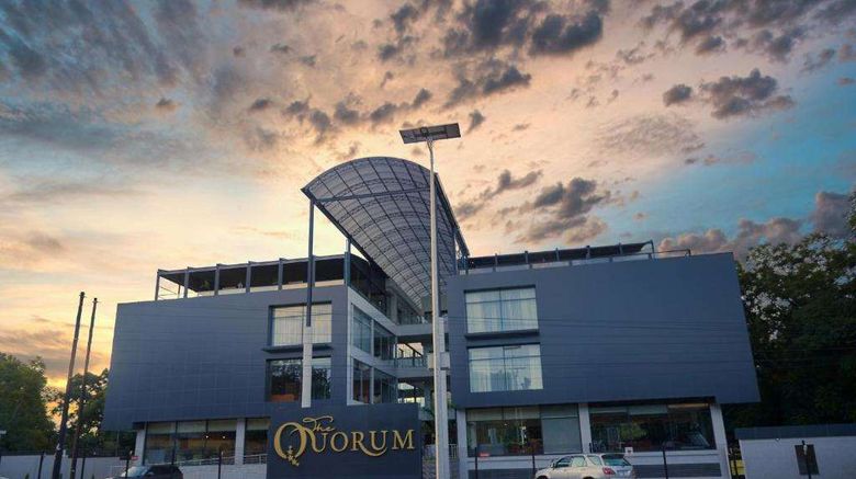 <b>The Quorum Exterior</b>. Images powered by <a href="https://iceportal.shijigroup.com/" title="IcePortal" target="_blank">IcePortal</a>.